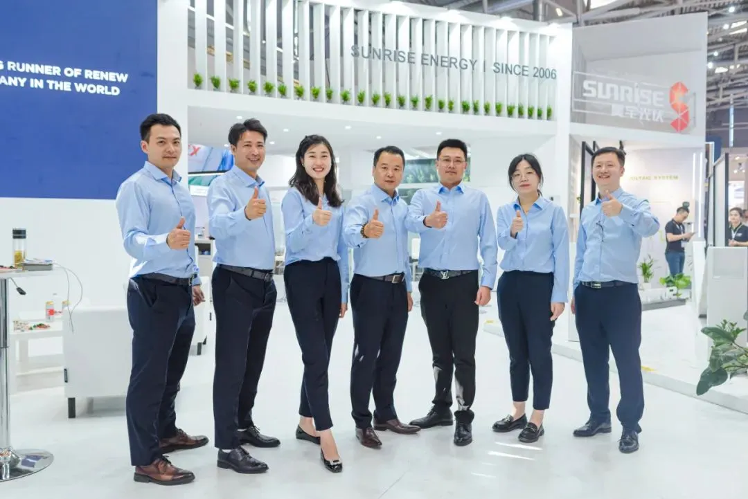 影响光伏组件正常工作的两个效应